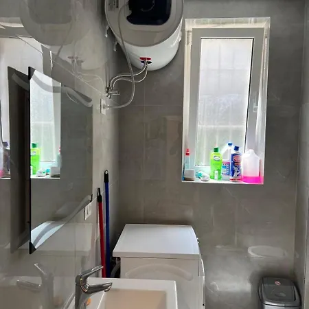 Heart Of A Cozy For Explorers